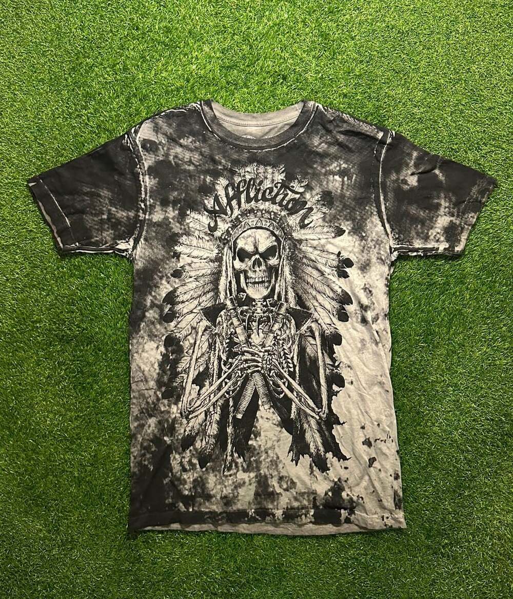 Y2K 2000s Affliction Native American Skeleton Graphic T-Shirt Size X-Large